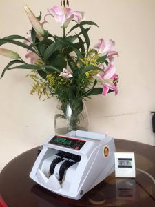 máy đếm tiền xiudun